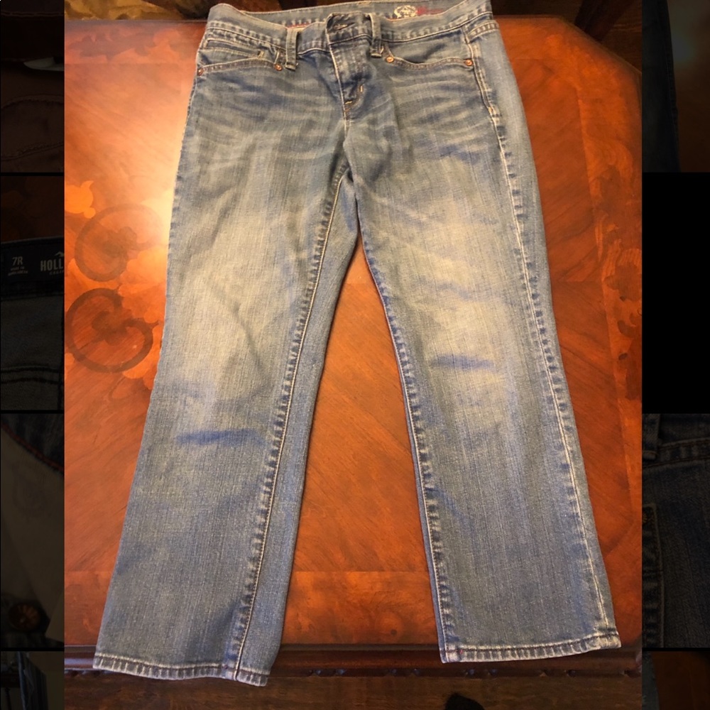 Vintage Cropped Straight Jeans